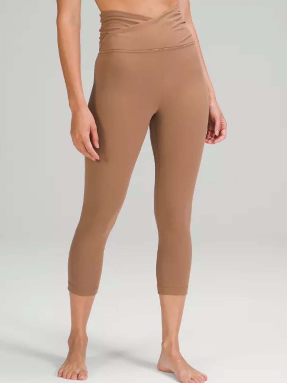 Lululemon Align Cross Waist Leggings • 21” • Cacao